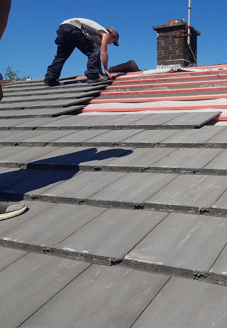 ZR Couverture - Artisans couvreurs, charpentiers, façadiers, peintres et zingueurs à Guingamp (22200) dans les Côtes-d'Armor (22)