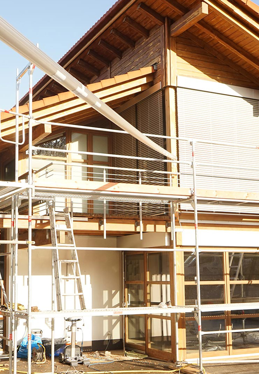 Redonnez vie à votre façade avec les services de ravalement et peinture de ZR Couverture dans le Val d'Oise